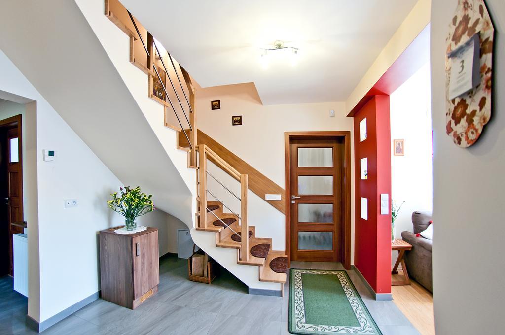 Miodowy Zakatek Apartment Labowa Exterior photo